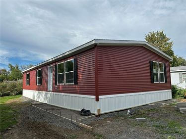 224 Tipperary Drive, Utica, NY 13501