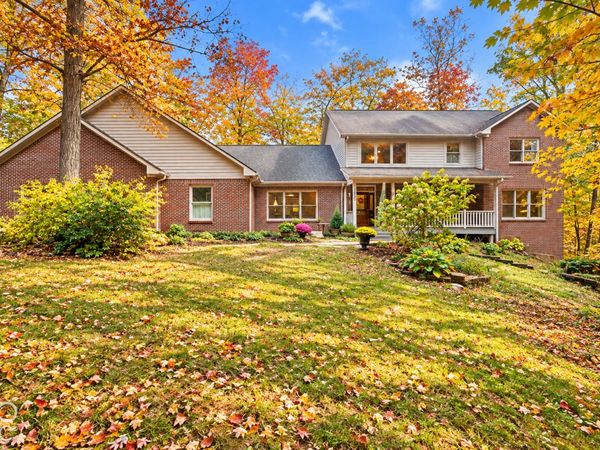 6620 E Woodland Court, Mooresville, IN 46158