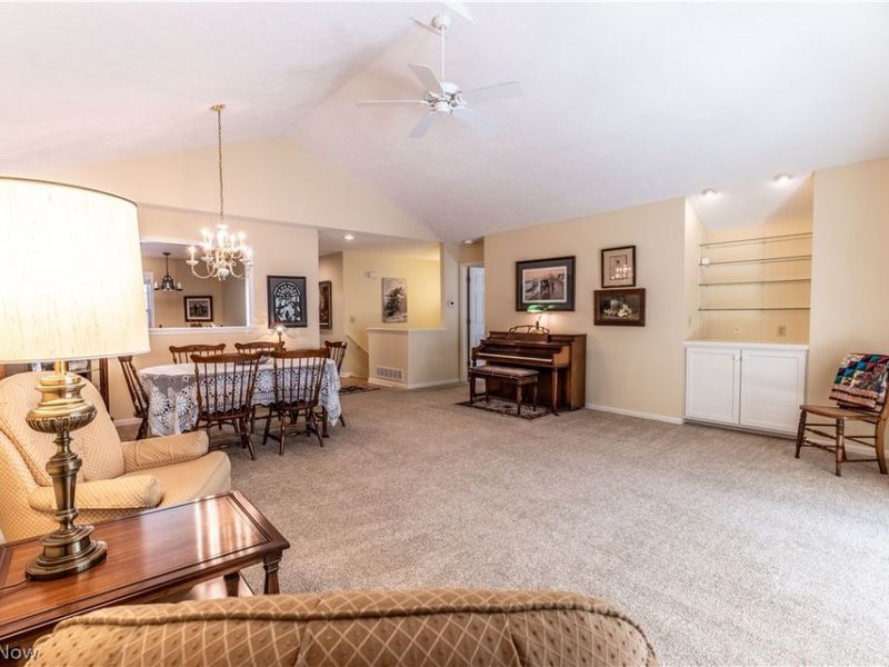 3852 Woodbury Oval, Unit 89, Stow, OH 44224 Photo 12