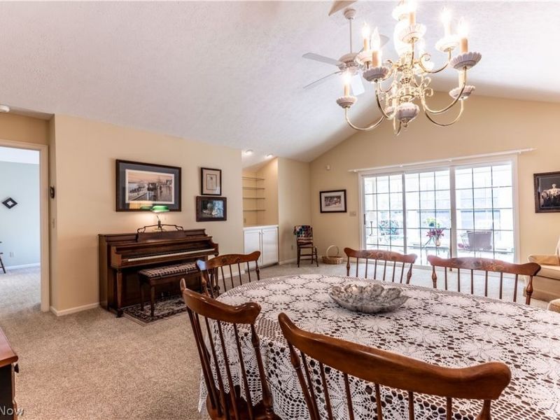 3852 Woodbury Oval, Unit 89, Stow, OH 44224 Photo 14