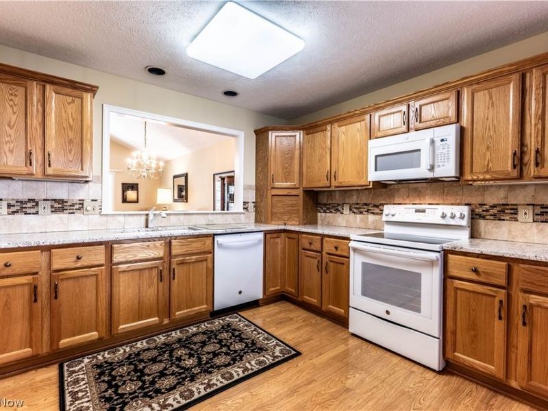 3852 Woodbury Oval, Unit 89, Stow, OH 44224 Photo 7