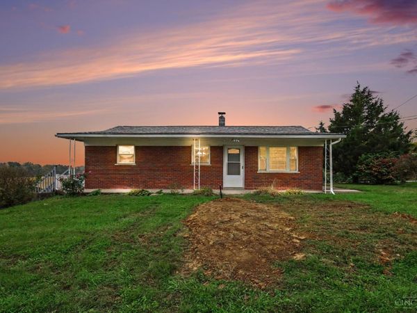 1576 ST RT 286, Perry Twp, OH 45176
