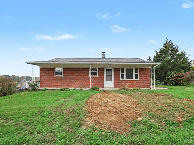 1576 ST RT 286, Perry Township, OH 45176 Photo 2