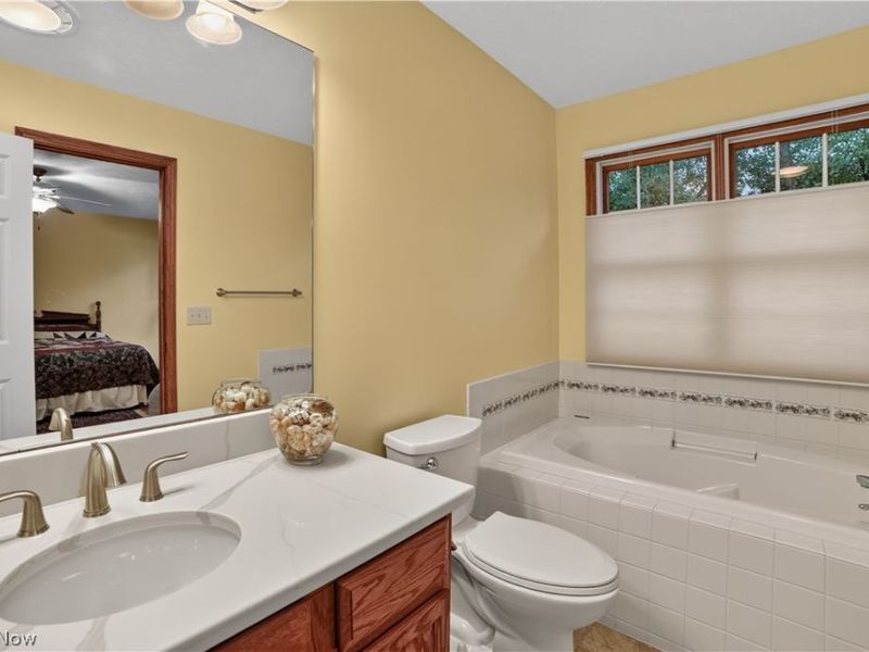 31 Canterbury Circle, Oberlin, OH 44074 Photo 13