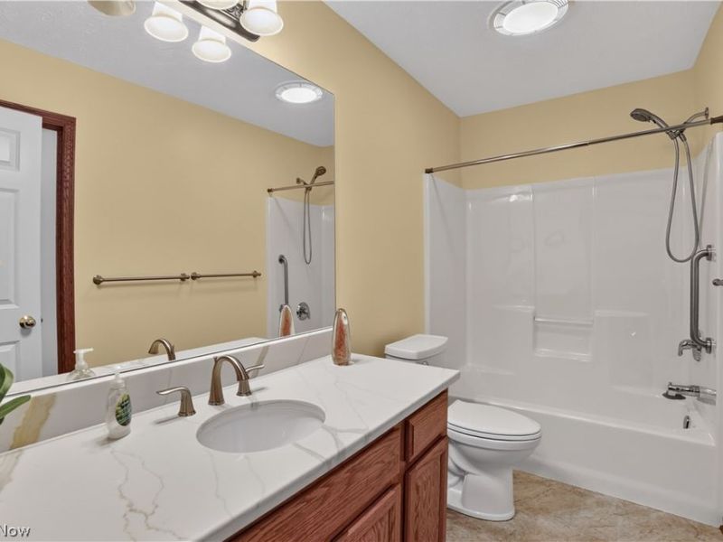 31 Canterbury Circle, Oberlin, OH 44074 Photo 17