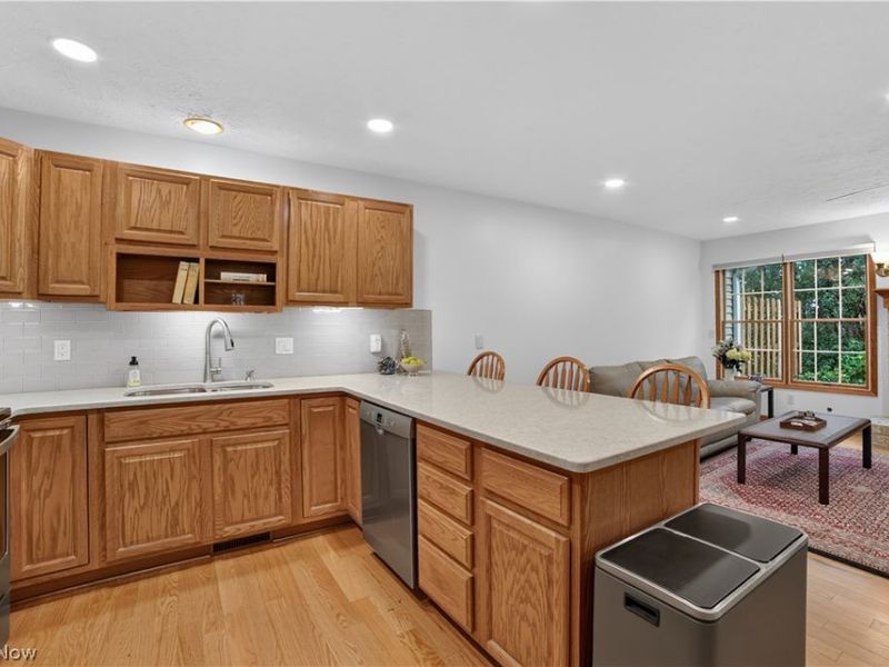 31 Canterbury Circle, Oberlin, OH 44074 Photo 8