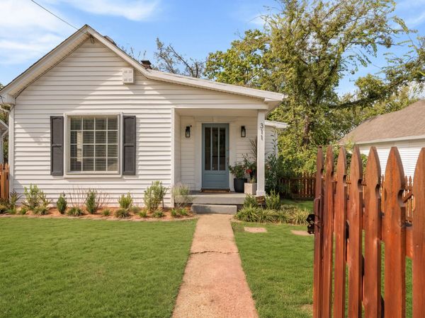 311 37th Ave N, Nashville, TN 37209