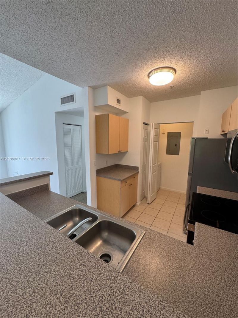 7950 N Nob Hill Rd , Unit 202, Tamarac, FL 33321 Photo