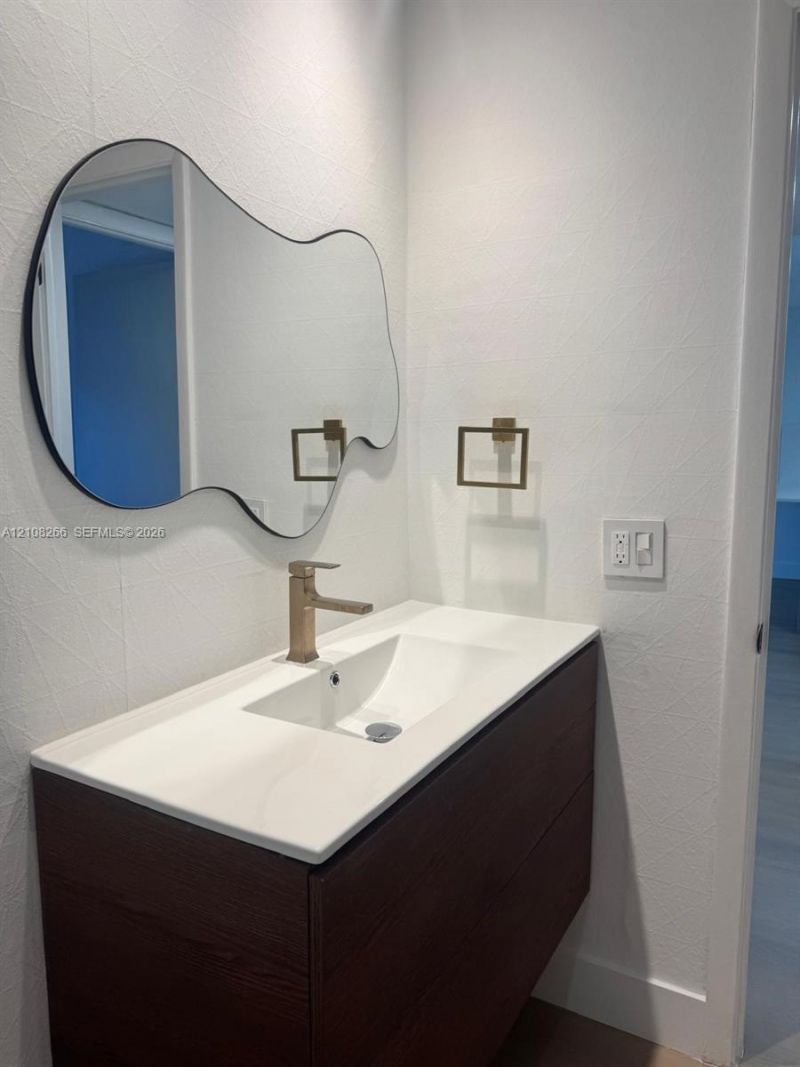 9721 Sunrise Lakes Blvd, Unit 108, Sunrise, FL 33322 Photo