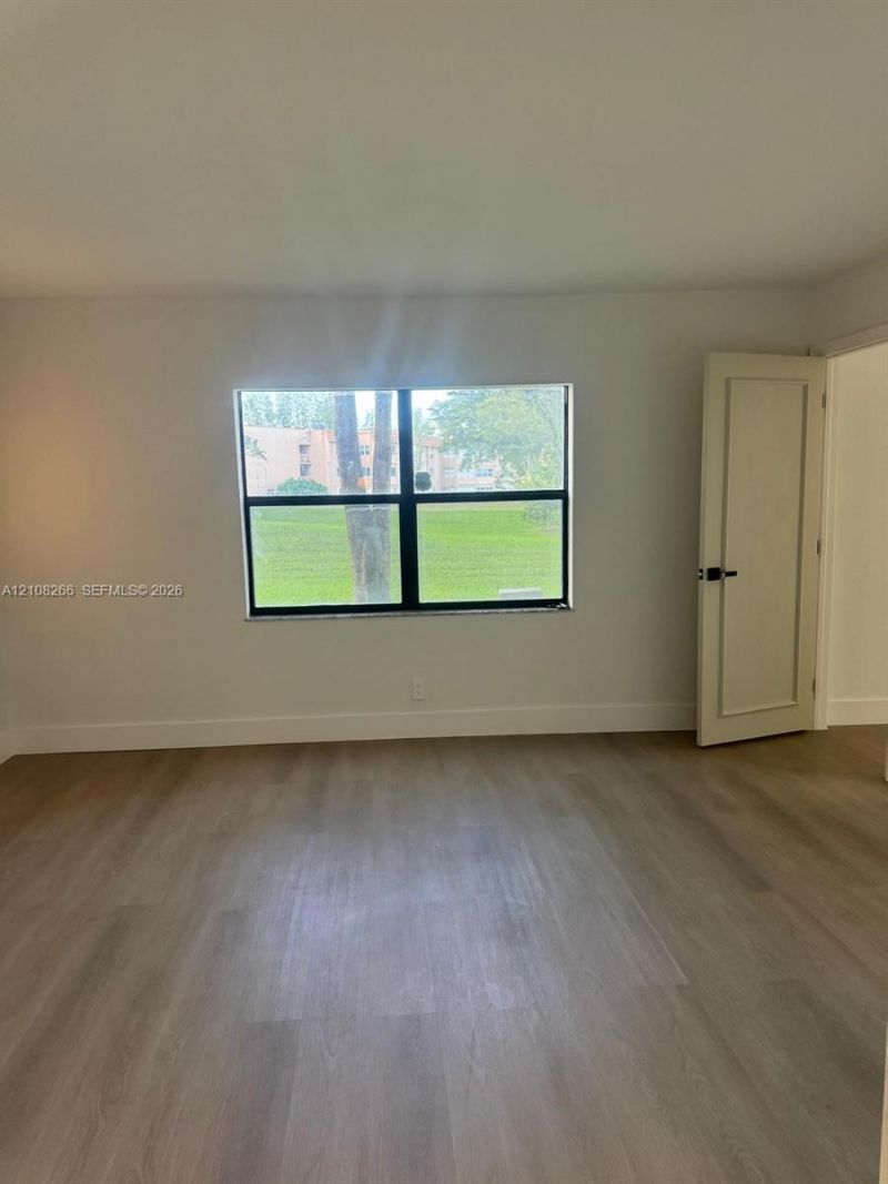 9721 Sunrise Lakes Blvd, Unit 108, Sunrise, FL 33322 Photo