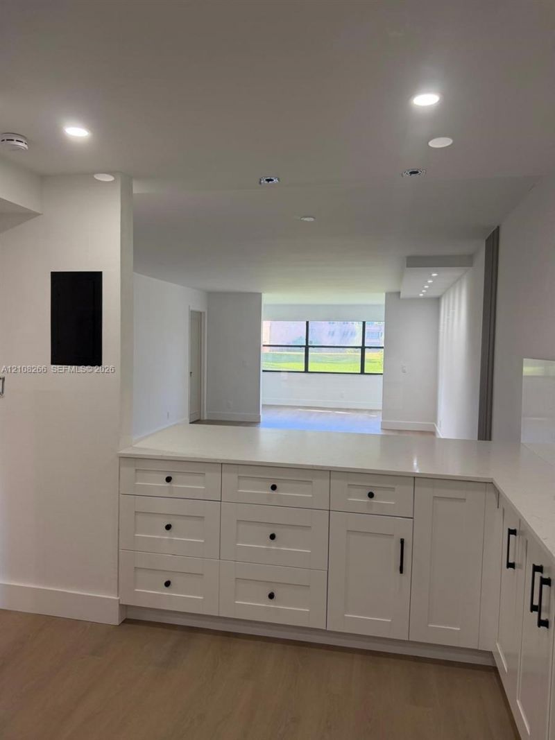 9721 Sunrise Lakes Blvd, Unit 108, Sunrise, FL 33322 Photo