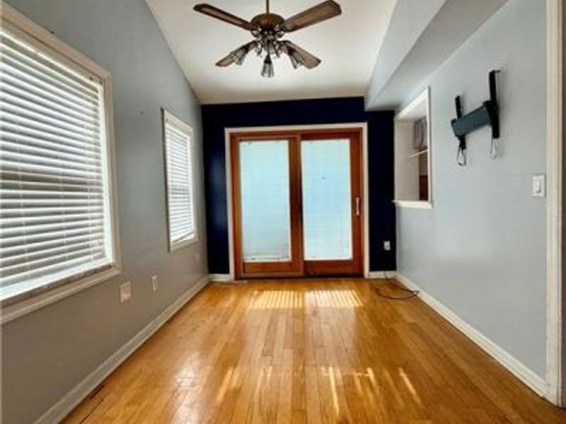813 Sanders Drive, Hamilton, OH 45013 Photo 2