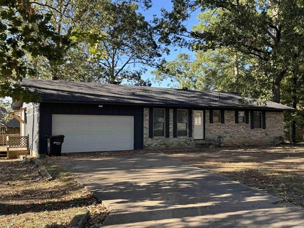 3218 Ward Drive, Bryant, AR 72019