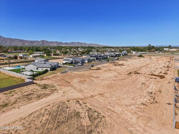 - -, Unit -, Waddell, AZ 85355
