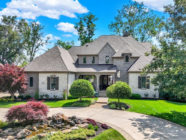 15621 Hidden Oaks Court, Carmel, IN 46033