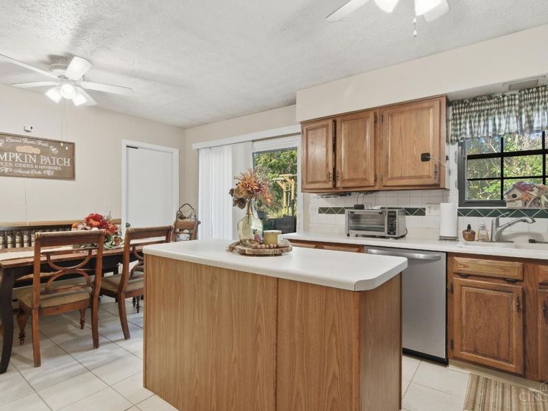 227 Oak Street, Loveland, OH 45140 Photo 6
