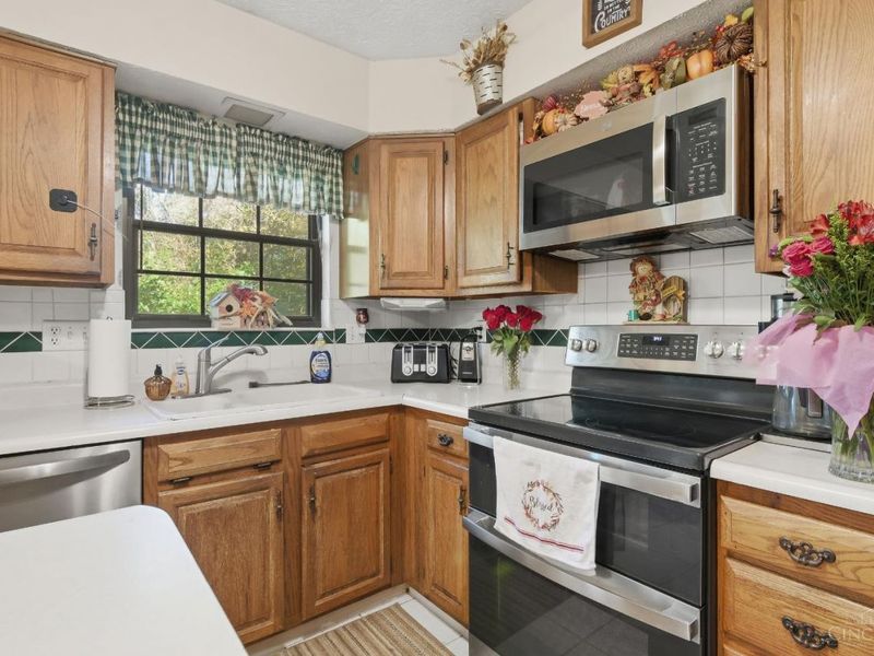 227 Oak Street, Loveland, OH 45140 Photo 8