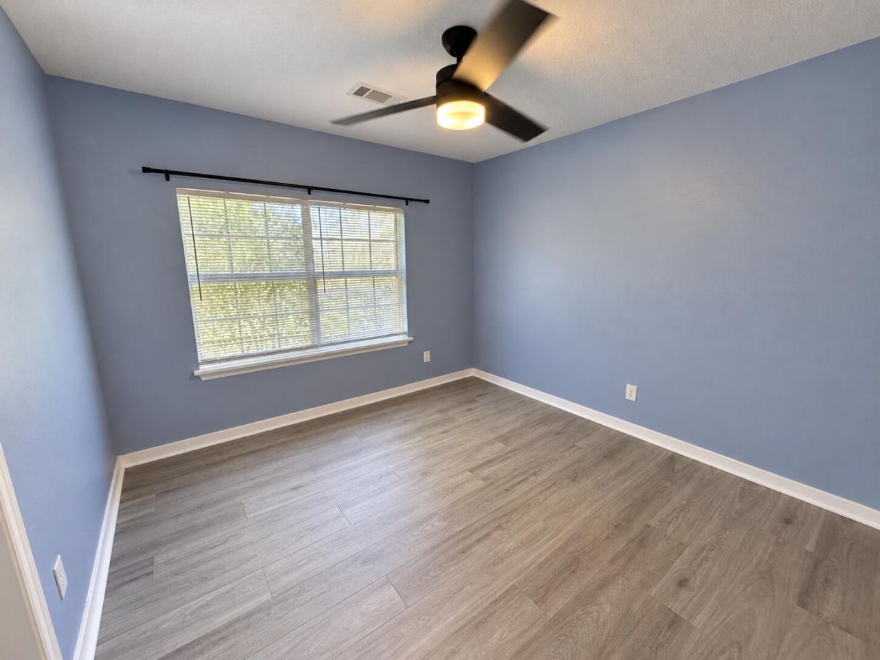 254 Foxborough Road Photo 30
