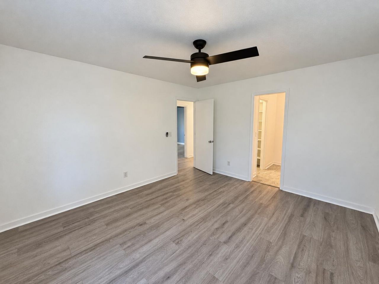 254 Foxborough Road Photo 36