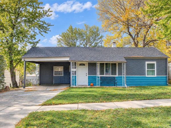 331 E ST FRANCIS, Rapid City, SD 57701