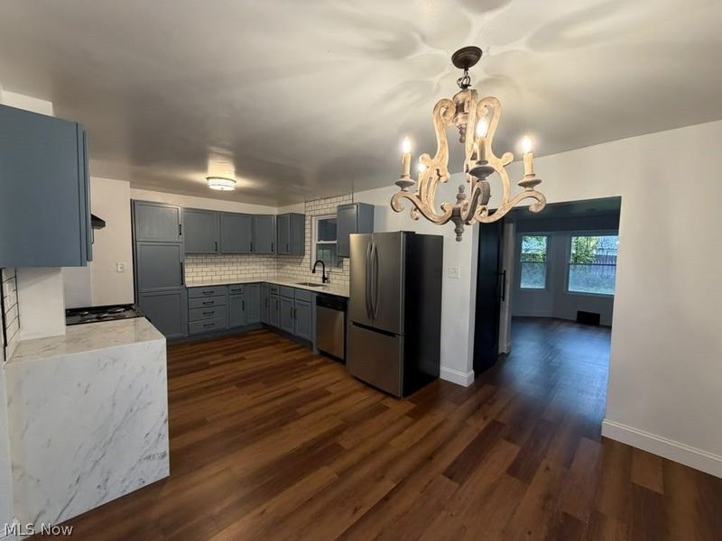 3957 Strandhill Road, Cleveland, OH 44128 Photo 5