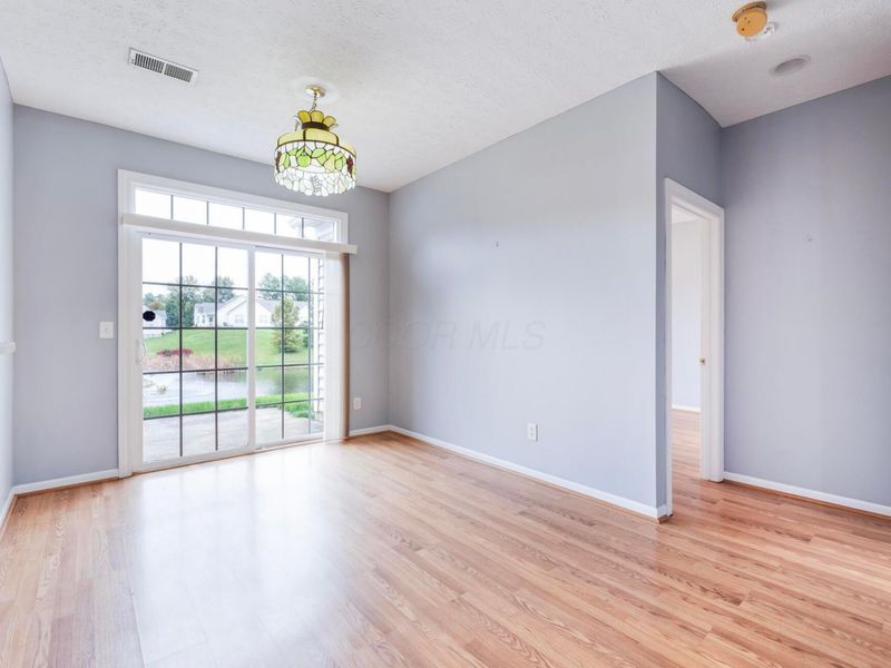 5882 Oak Path Lane, Columbus, OH 43213 Photo 10