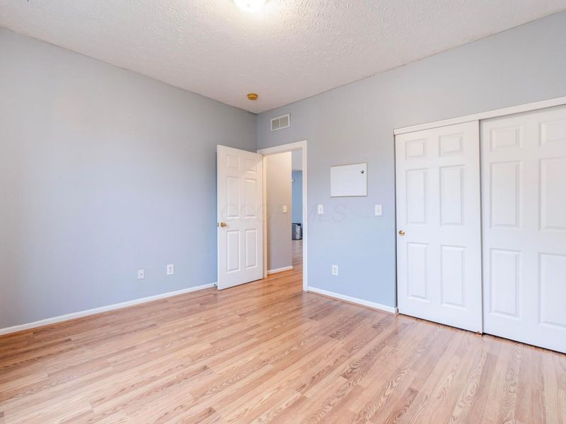 5882 Oak Path Lane, Columbus, OH 43213 Photo 15
