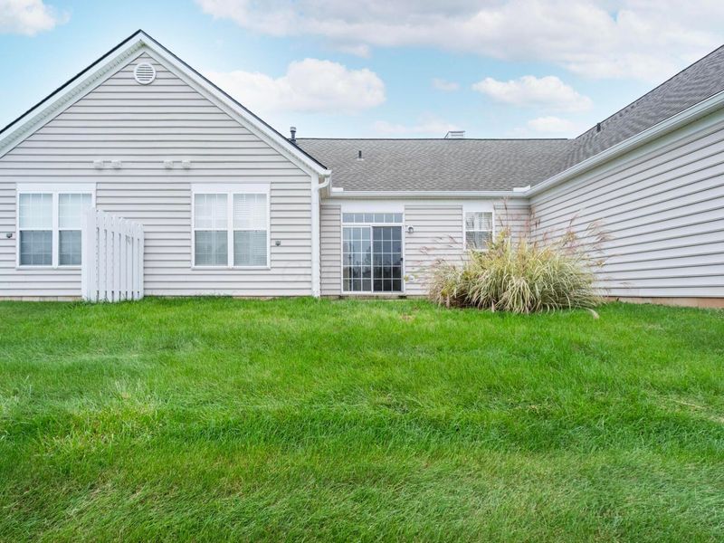 5882 Oak Path Lane, Columbus, OH 43213 Photo 18