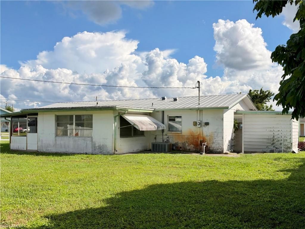 1419 Kimdale St E, Lehigh Acres, FL 33936 Photo