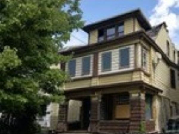 880 S 19Th St, Newark, NJ 07108
