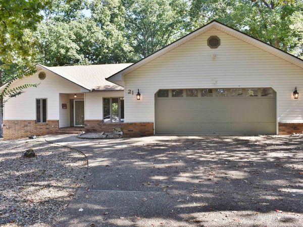 21 Ampolla Lane, Hot Springs Village, AR 71909