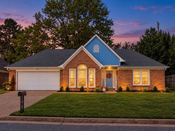 701 SUNSHINE DR, Memphis, TN 38018