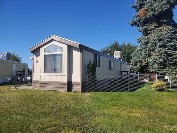198 South Hills Rd, Unit 28, Twin Falls, ID 83301