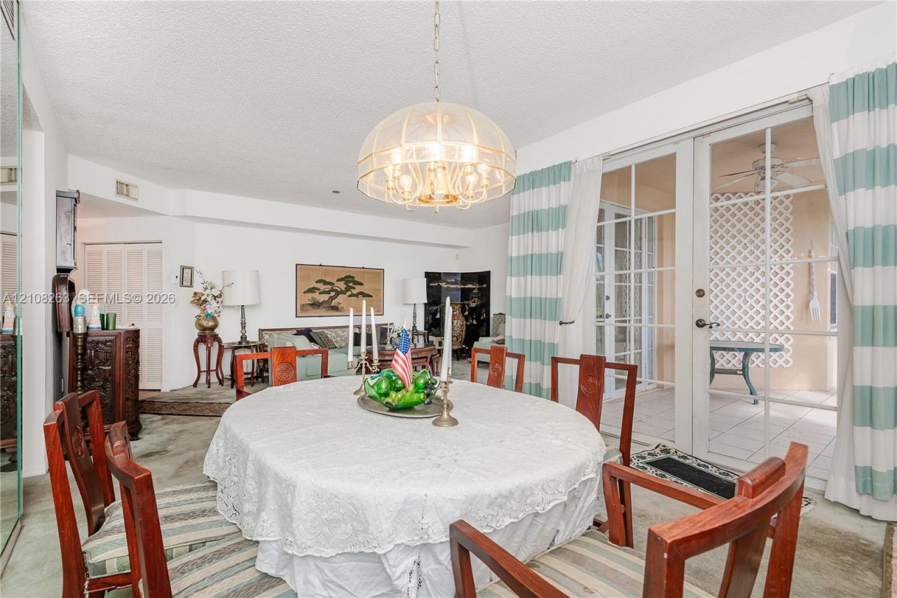 14817 Balgowan Rd , Unit 102-5, Miami Lakes, FL 33016 Photo