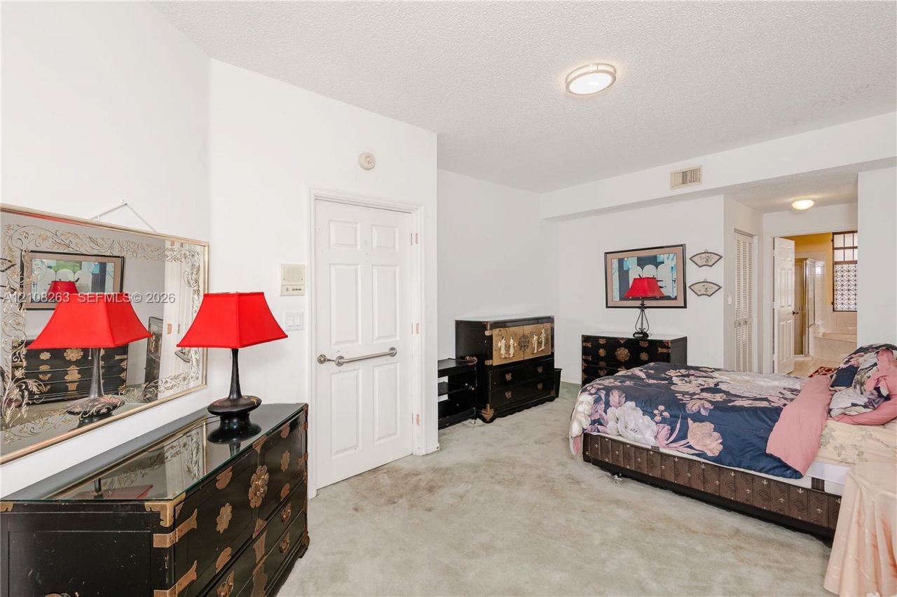 14817 Balgowan Rd , Unit 102-5, Miami Lakes, FL 33016 Photo