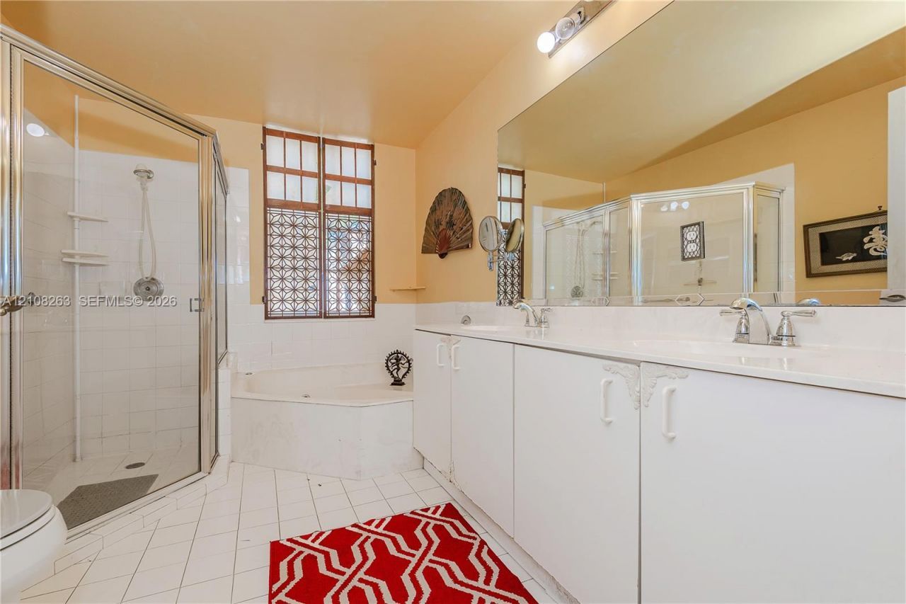 14817 Balgowan Rd , Unit 102-5, Miami Lakes, FL 33016 Photo