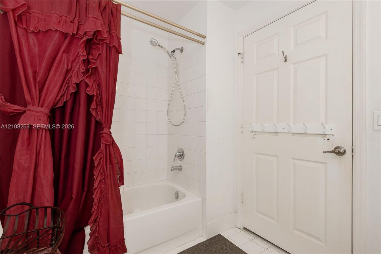 14817 Balgowan Rd , Unit 102-5, Miami Lakes, FL 33016 Photo