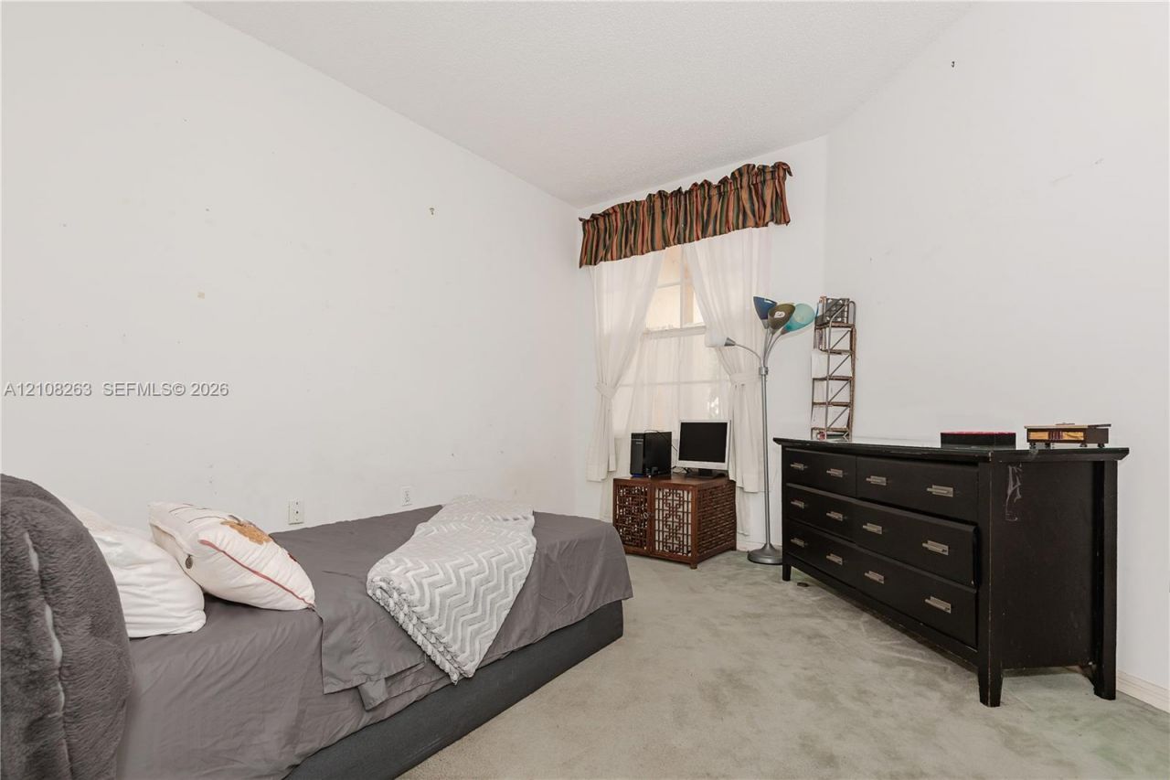14817 Balgowan Rd , Unit 102-5, Miami Lakes, FL 33016 Photo