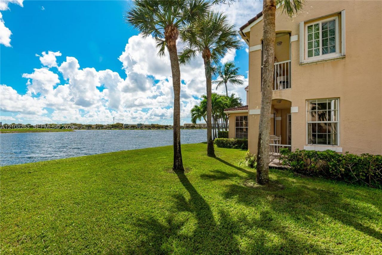14817 Balgowan Rd , Unit 102-5, Miami Lakes, FL 33016 Photo