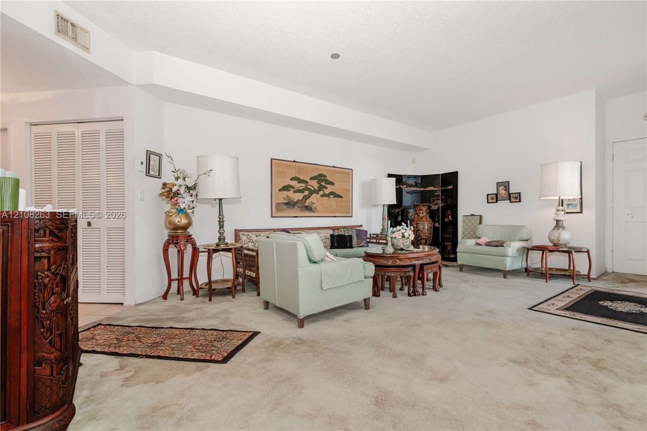 14817 Balgowan Rd , Unit 102-5, Miami Lakes, FL 33016 Photo