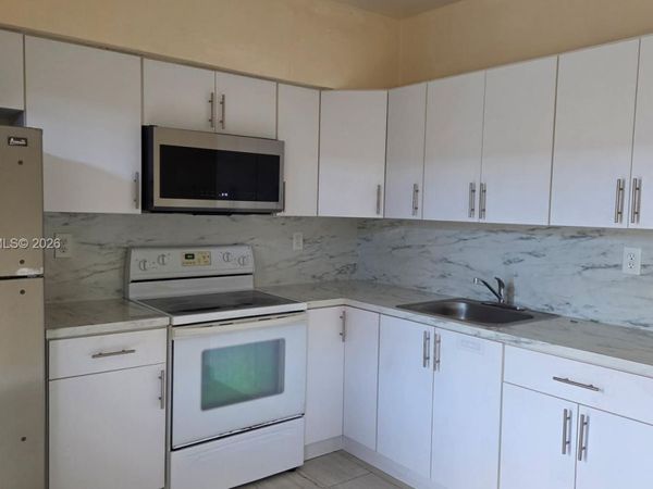 1000 NW 23rd Ave , Unit 1, Miami, FL 33125
