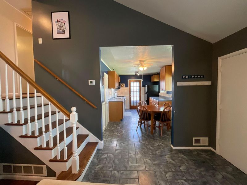 1178 Manfeld Drive, Columbus, OH 43227 Photo 5