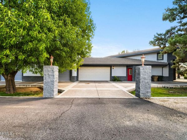7740 W ORANGEWOOD Avenue, Glendale, AZ 85303