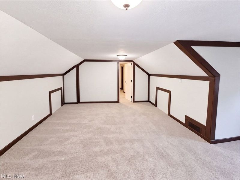 3843 Globe Avenue, Lorain, OH 44055 Photo 12