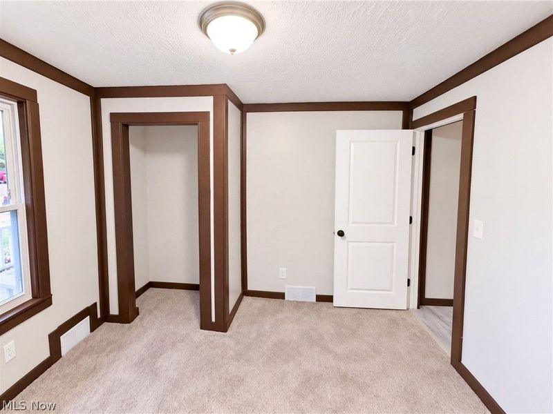 3843 Globe Avenue, Lorain, OH 44055 Photo 14