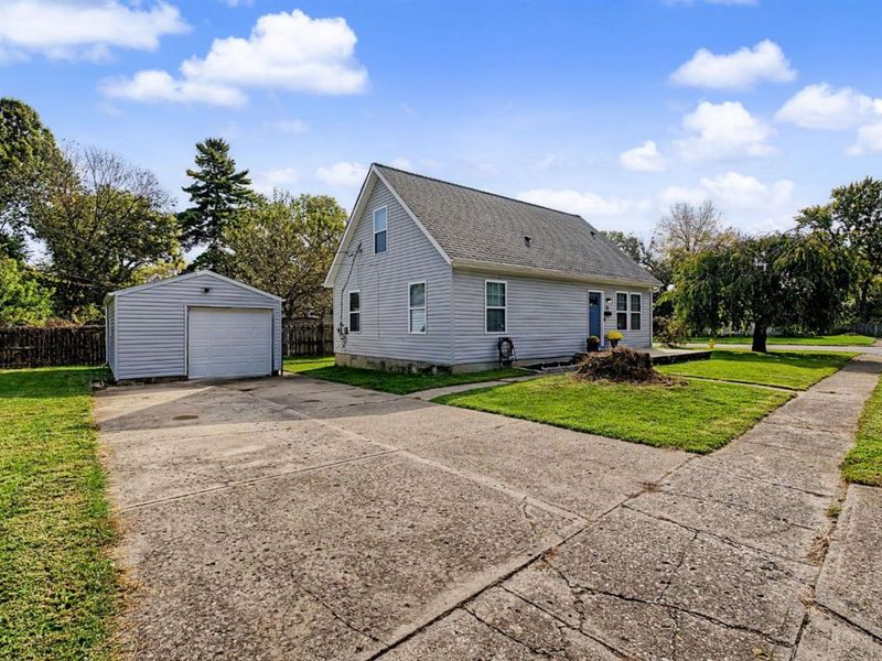 82 Cherokee Drive, Hamilton, OH 45013 Photo 1