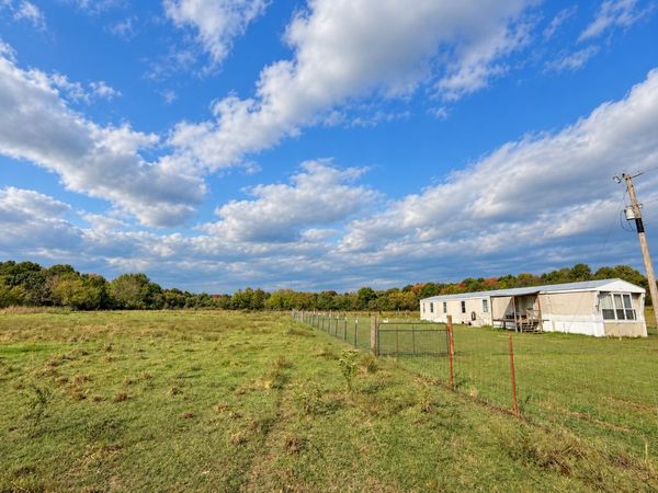22985 S 155th St E , Webbers Falls, OK 74470