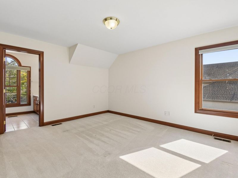 1215 Poppy Hills Drive, Blacklick, OH 43004 Photo 27