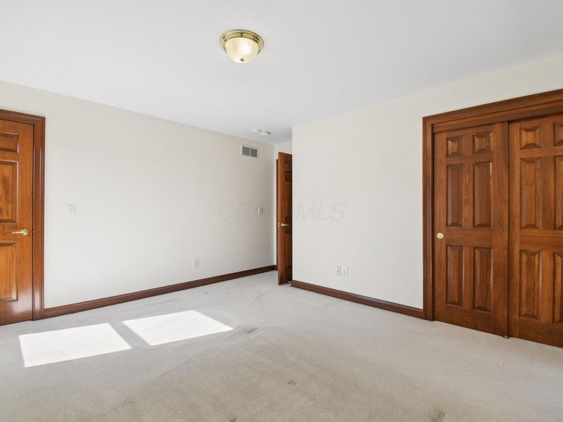 1215 Poppy Hills Drive, Blacklick, OH 43004 Photo 28