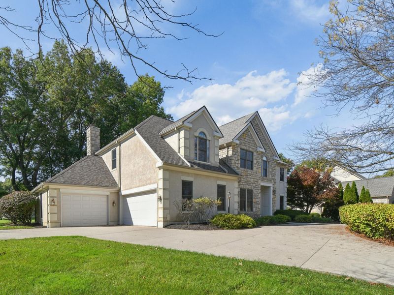 1215 Poppy Hills Drive, Blacklick, OH 43004 Photo 4